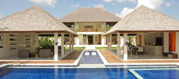 4 bedrooms Villa in Canggu, Indonesia No. 2990 14