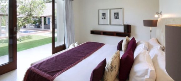 4 bedrooms Villa in Canggu, Indonesia No. 2990 5