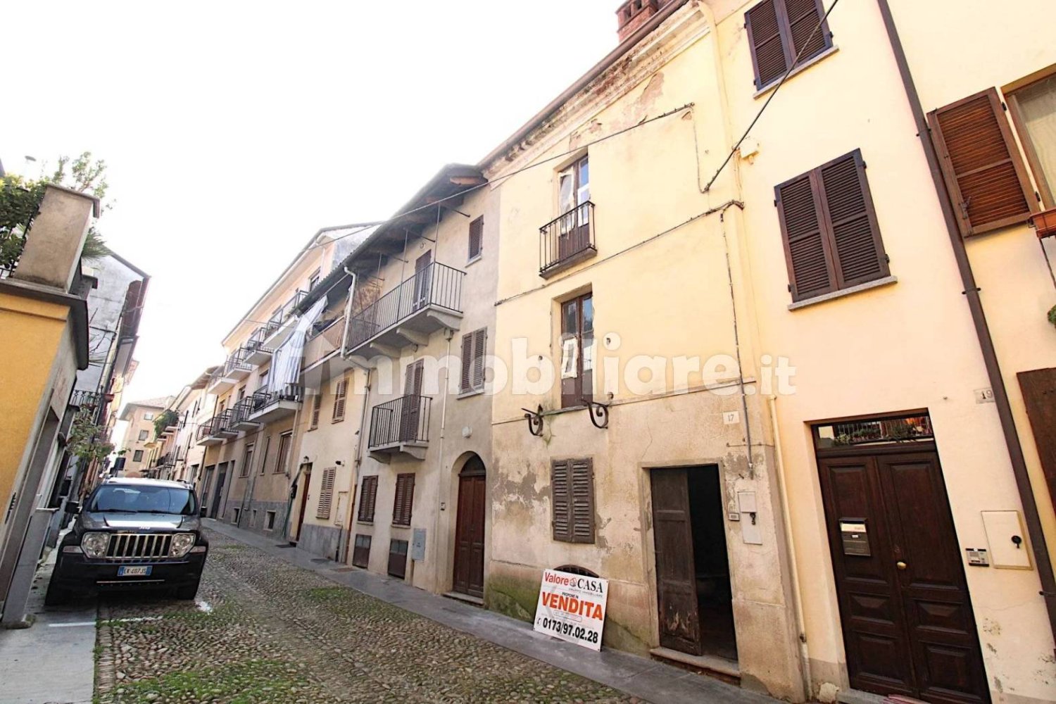 2 bedrooms House in San Damiano d'Asti, Italy No. 269777