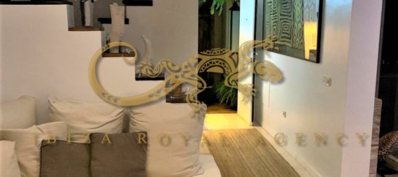 4 bedrooms House in Cala de Bou, Spain No. 881 21