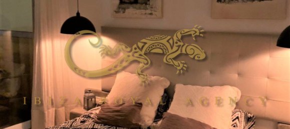 4 bedrooms House in Cala de Bou, Spain No. 881 27