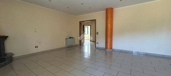 2 Schlafzimmer Wohnung in Zumpano, Italy, Nr. 343643 6