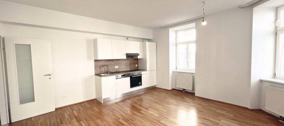 2 rooms Apartment in Hernals, Austria No. 184601 3