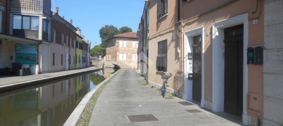2 bedrooms Apartment in Comacchio, Italy No. 354490 4
