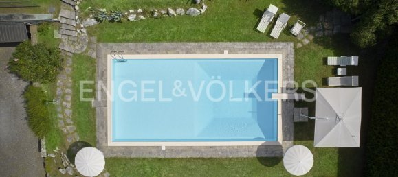 6 bedrooms Villa in Luvinate, Italy No. 286074 15