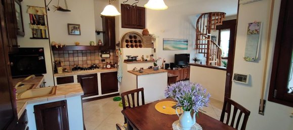 5-salle Villa à Sanremo, Italy No. 232877 2