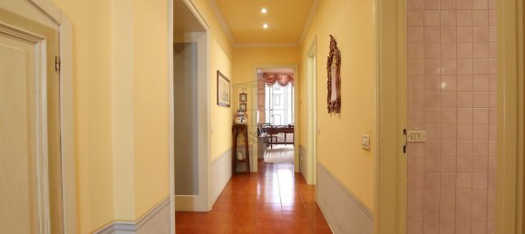 8 bedrooms Apartment in Lucca, Italy No. 317200 17