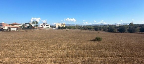 4598m² Land in Kokkinotrimithia, Cyprus No. 26252 3