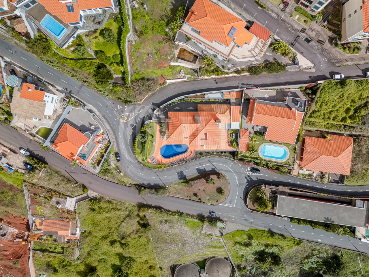 4 bedrooms House in Funchal, Portugal No. 125940