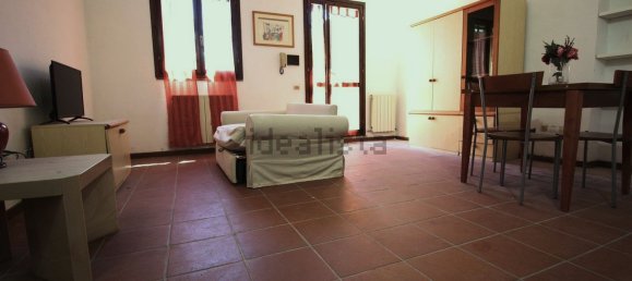 3 rooms Apartment in Pisa, Italy No. 174901 8
