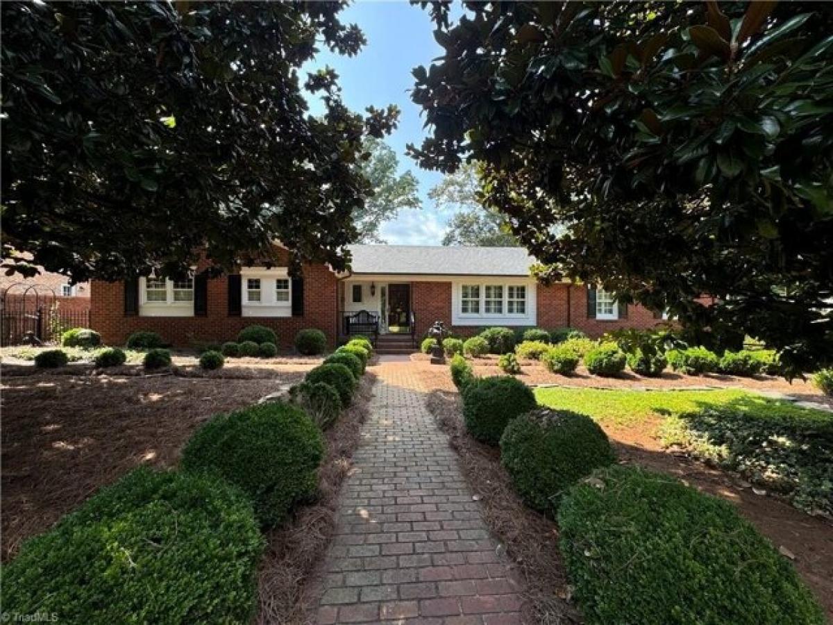 3 bedrooms House in Burlington, USA No. 390132