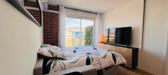 Studio in Nice, France No. 189927 4