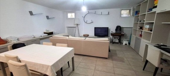 Villa de 2 dormitorios en Gossolengo, Italy No. 313579 16