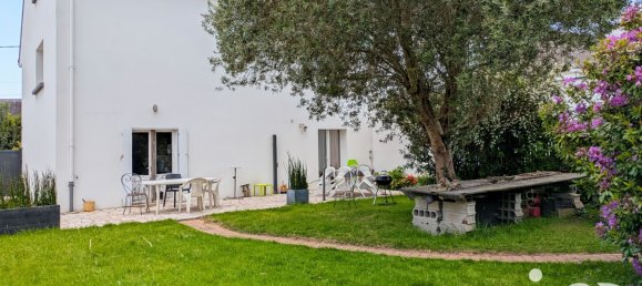 5 Schlafzimmer Haus in Riantec, France, Nr. 318193 3