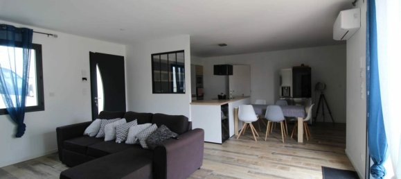 4 غرف نوم منزل في Saint-Saturnin-du-Bois, France رقم 357438 5