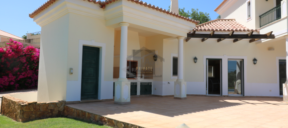 4 bedrooms Villa in Loule, Portugal No. 114917 12