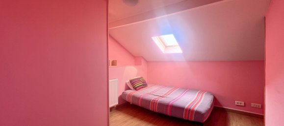 4 bedrooms House in Issy-les-Moulineaux, France No. 151375 10