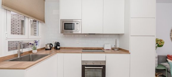 1 bedroom Apartment in Madrid, Spain No. 22395 9