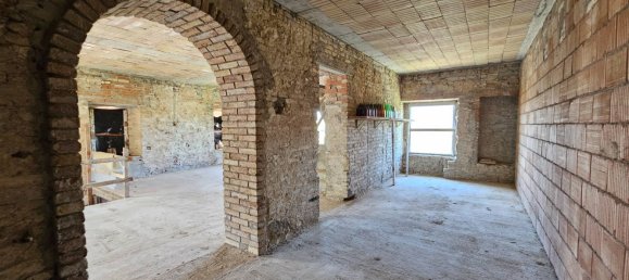 4 bedrooms House in Fermo, Italy No. 297748 28