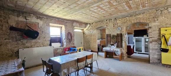 4 bedrooms House in Fermo, Italy No. 297748 22