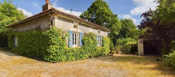 4 chambres Maison à Charente, France No. 343882 6