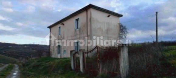 2 Schlafzimmer Wohnung in Flumeri, Italy, Nr. 97039 8