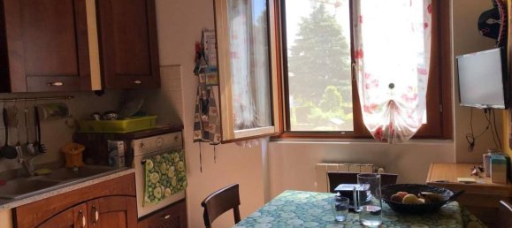 Квартира с 3 комнатами в Узмате Велате, Италия № 71210 8