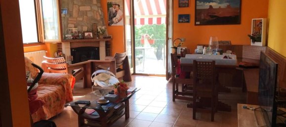 Квартира с 3 комнатами в Узмате Велате, Италия № 71210 5