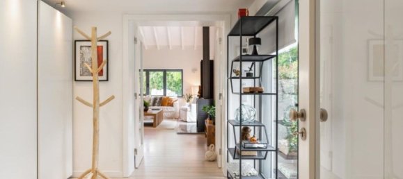 3 bedrooms House in Cascais, Portugal No. 104981 4