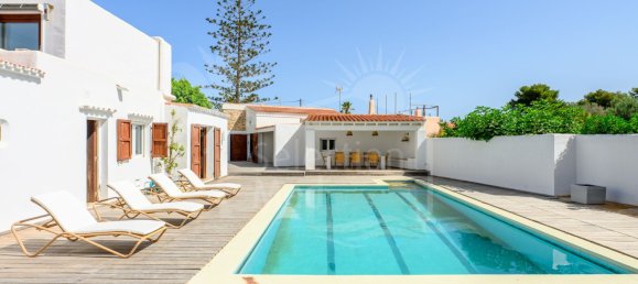 6 bedrooms Villa in Santa Eulalia Del Rio, Spain No. 211425 5