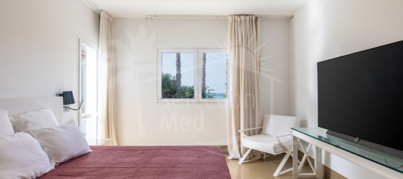 6 bedrooms Villa in Santa Eulalia Del Rio, Spain No. 211425 33