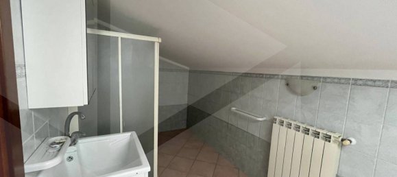 3-Zimmer Wohnung in Fiorano Modenese, Italy, Nr. 28611 8