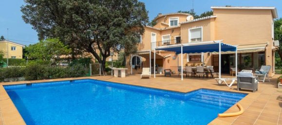 5 bedrooms Villa in Denia, Spain No. 261791 2