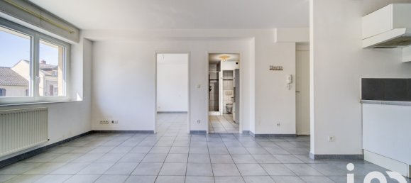 Apartamento de 1 dormitorio en Uckange, France No. 250995 2