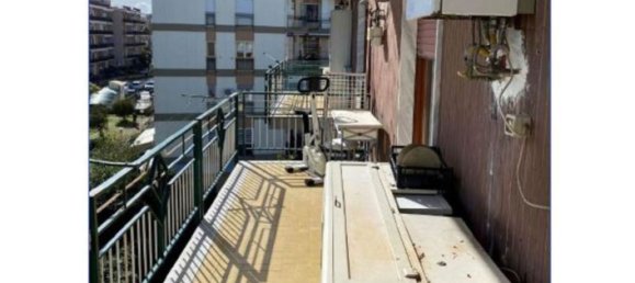 4 rooms Apartment in San Giorgio a Cremano, Italy No. 258641 10