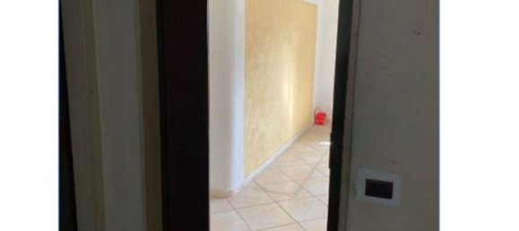 4 rooms Apartment in San Giorgio a Cremano, Italy No. 258641 2