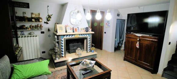 3 bedrooms Villa in Massarosa, Italy No. 85696 8