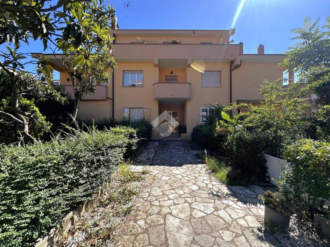 2 Schlafzimmer Wohnung in Viterbo, Italy, Nr. 296334