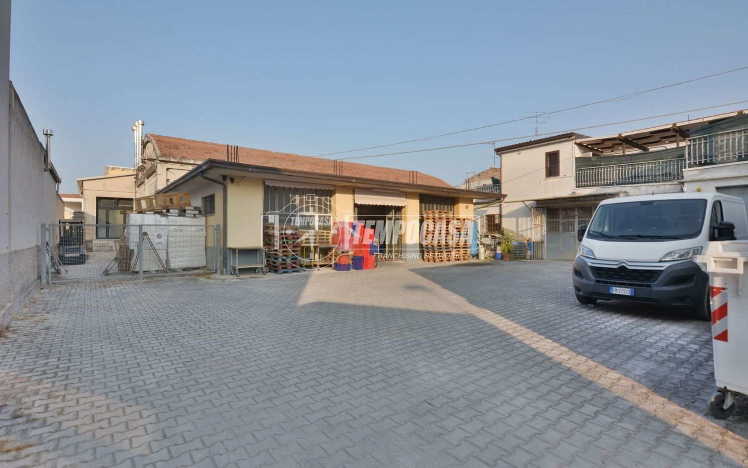 121m² Commercial property in Recanati, Italy No. 346227