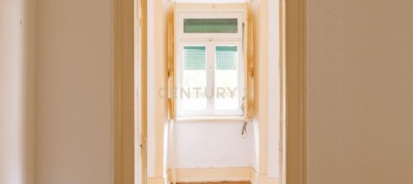 4 bedrooms Apartment in Lisbon, Portugal No. 126054 18