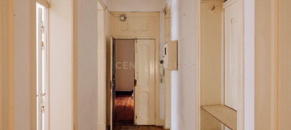 4 bedrooms Apartment in Lisbon, Portugal No. 126054 17