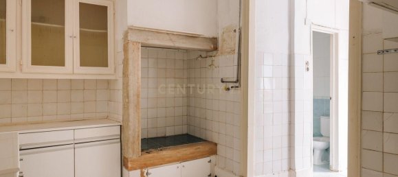 4 bedrooms Apartment in Lisbon, Portugal No. 126054 24