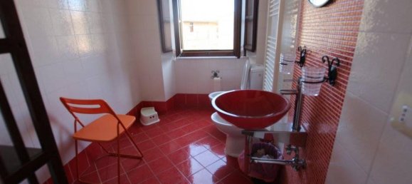 3 Schlafzimmer Wohnung in Volterra, Italy, Nr. 1392 3