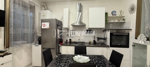 2 rooms Duplex in Busto Garolfo, Italy No. 331473 2