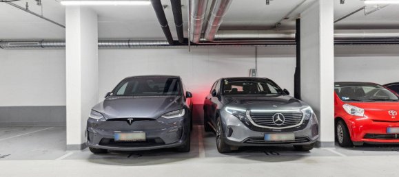 Parkplatz in Favoriten, Austria, Nr. 142000 2