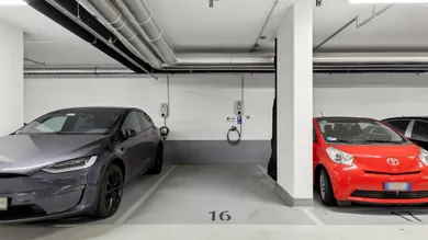 Parkplatz in Favoriten, Austria, Nr. 142000