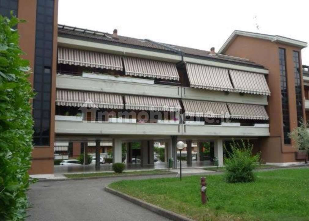 2 bedrooms Apartment in Magenta, Italy No. 309617