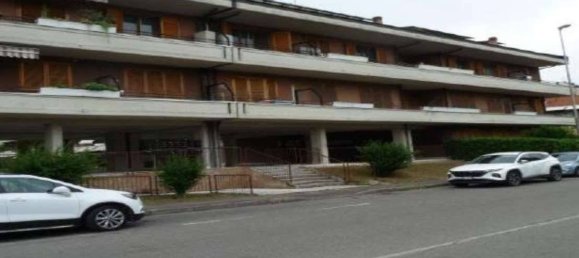 2 bedrooms Apartment in Magenta, Italy No. 309617 2