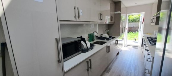 7 Schlafzimmer Haus in Ealing, United Kingdom, Nr. 13419 6