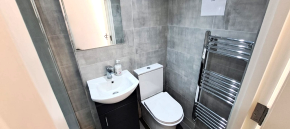 7 Schlafzimmer Haus in Ealing, United Kingdom, Nr. 13419 12